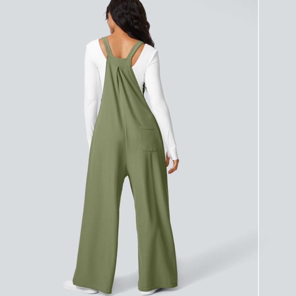 HALARA Sage Green Women's Jumpsuit - Picture 3 of 3
